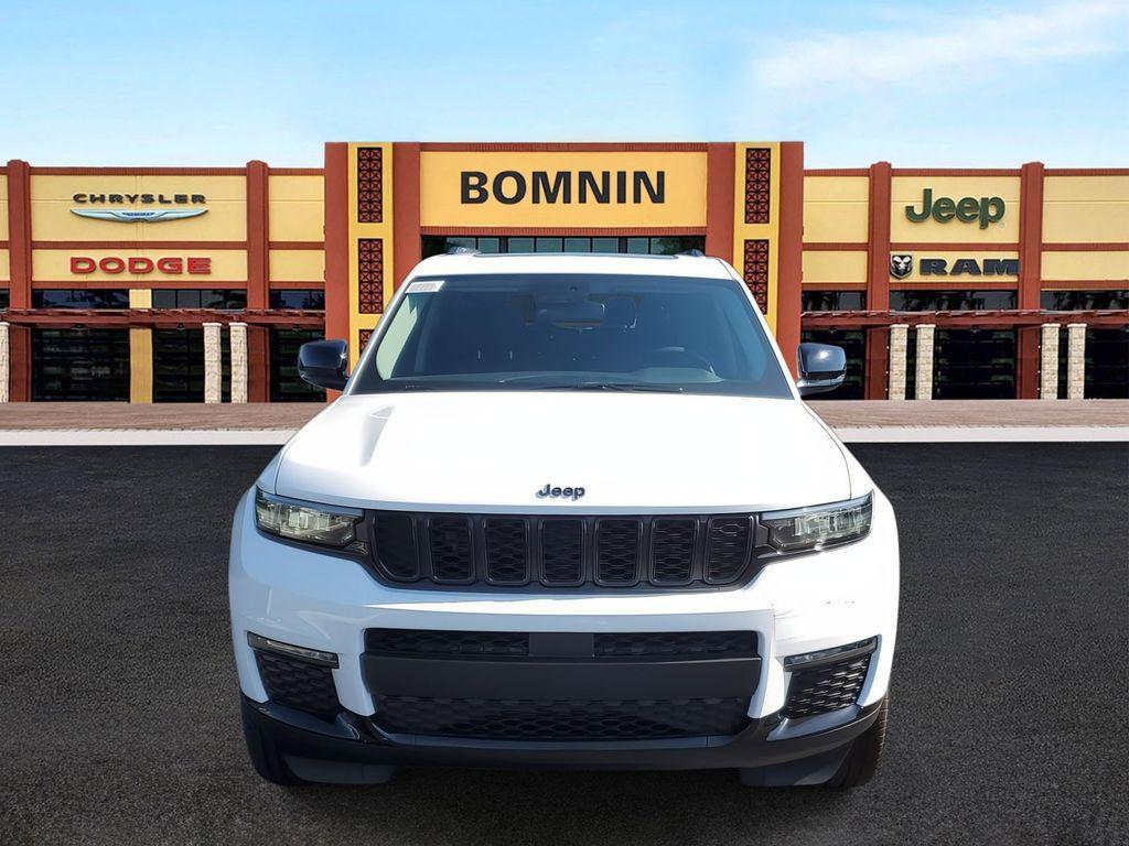 new 2025 Jeep Grand Cherokee L car, priced at $41,240