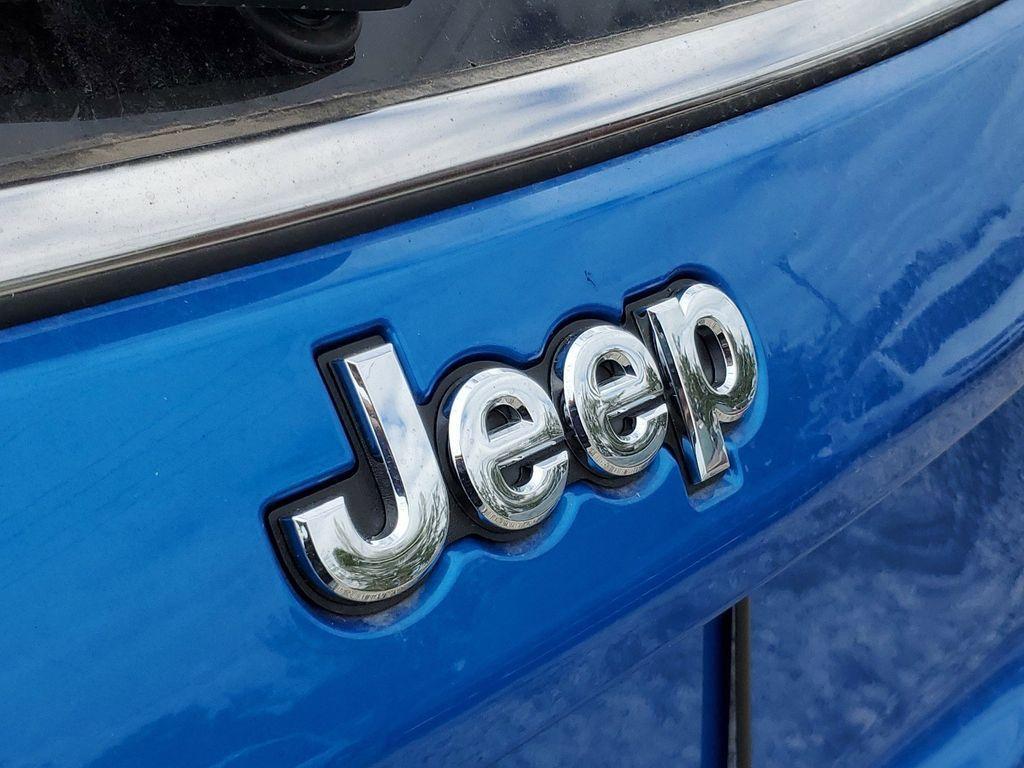 new 2025 Jeep Compass car, priced at $22,590