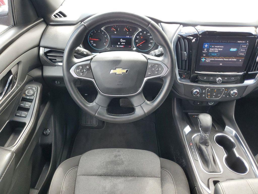 used 2023 Chevrolet Traverse car, priced at $27,690