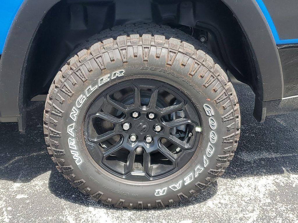 new 2025 Ram 1500 car, priced at $52,365