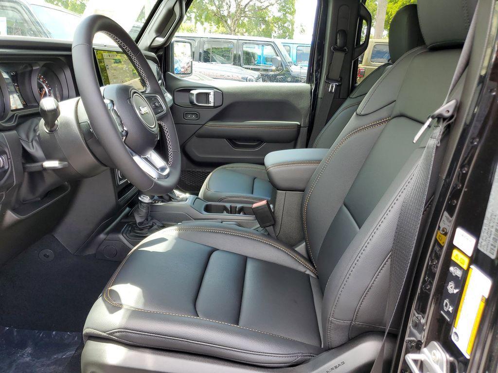 new 2025 Jeep Wrangler car, priced at $45,790
