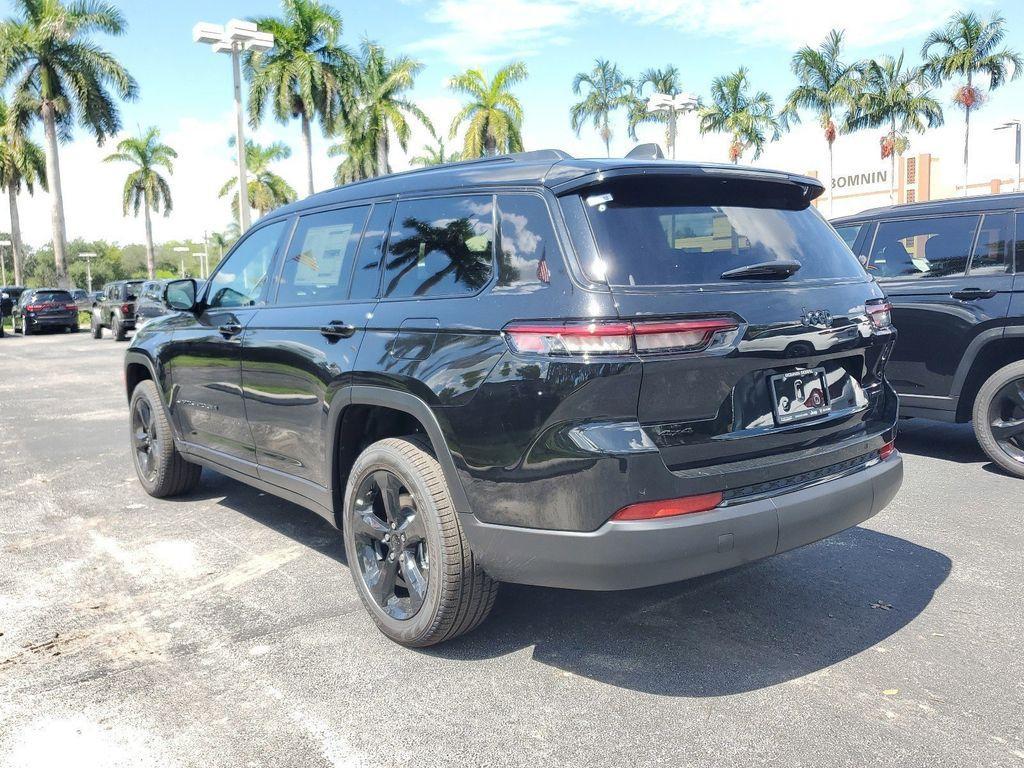 new 2025 Jeep Grand Cherokee L car, priced at $42,995