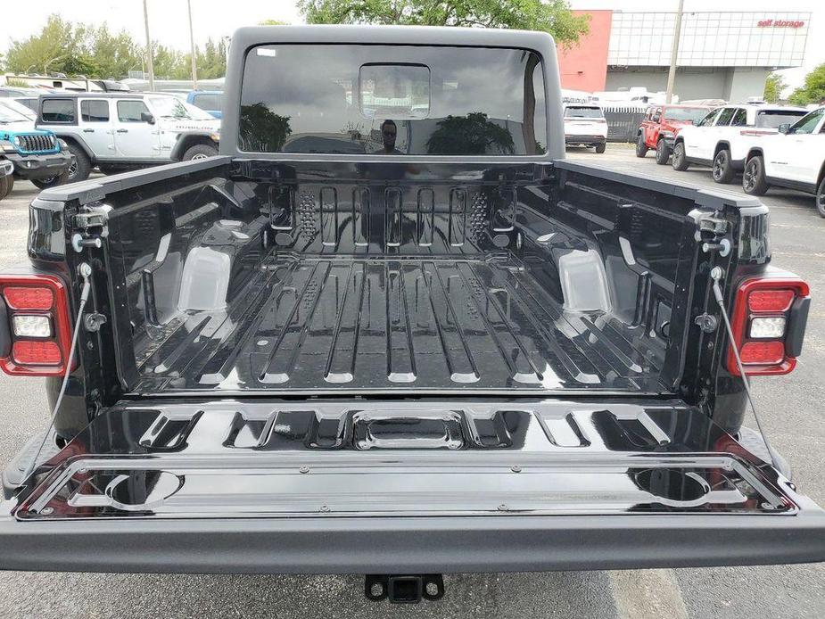 new 2024 Jeep Gladiator car, priced at $51,440