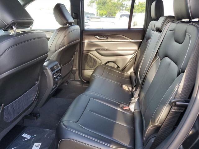 used 2024 Jeep Grand Cherokee car, priced at $38,990