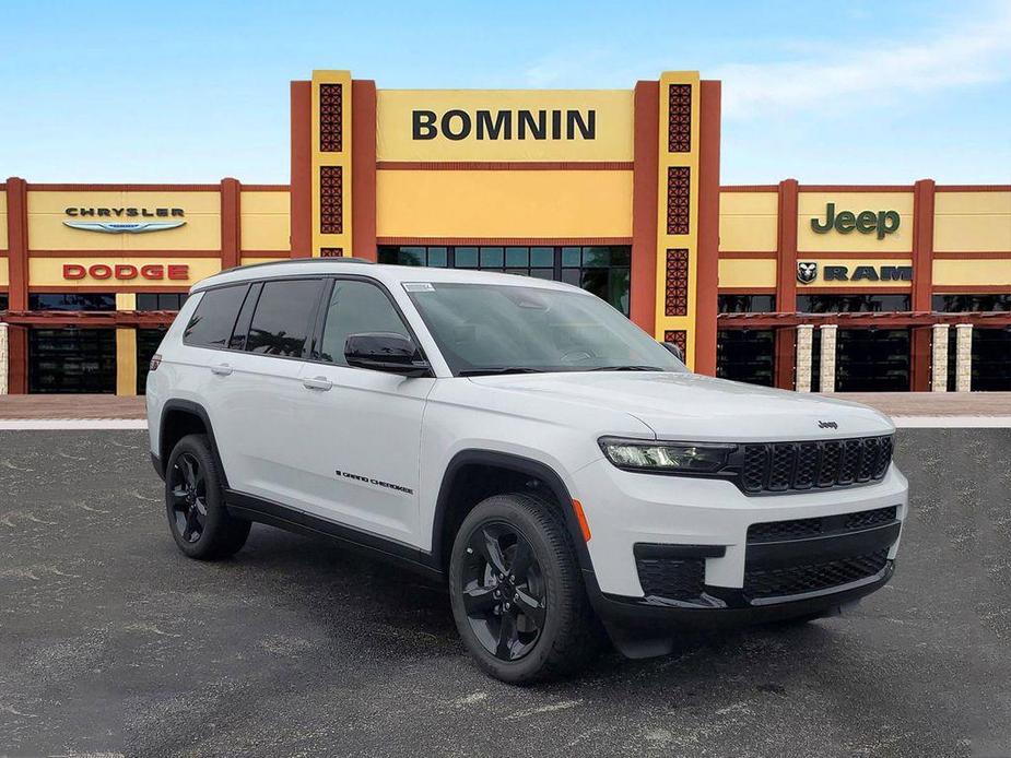 new 2025 Jeep Grand Cherokee L car, priced at $42,400