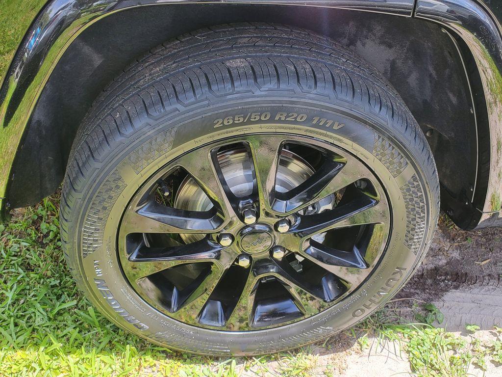 used 2020 Jeep Grand Cherokee car, priced at $15,990