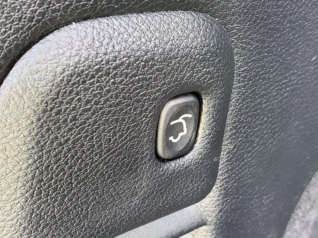 used 2020 Jeep Grand Cherokee car, priced at $15,990
