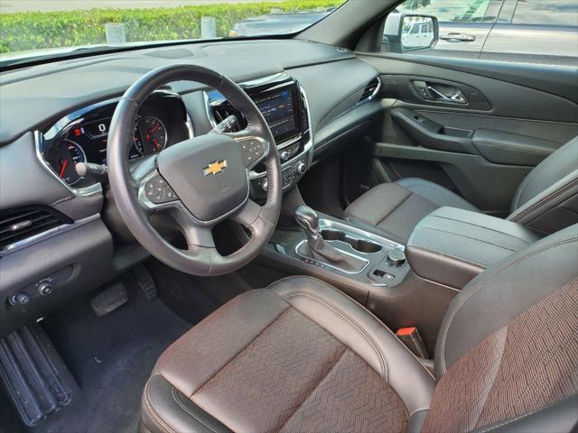 used 2022 Chevrolet Traverse car, priced at $36,990