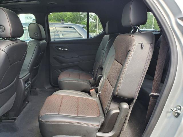 used 2022 Chevrolet Traverse car, priced at $36,990