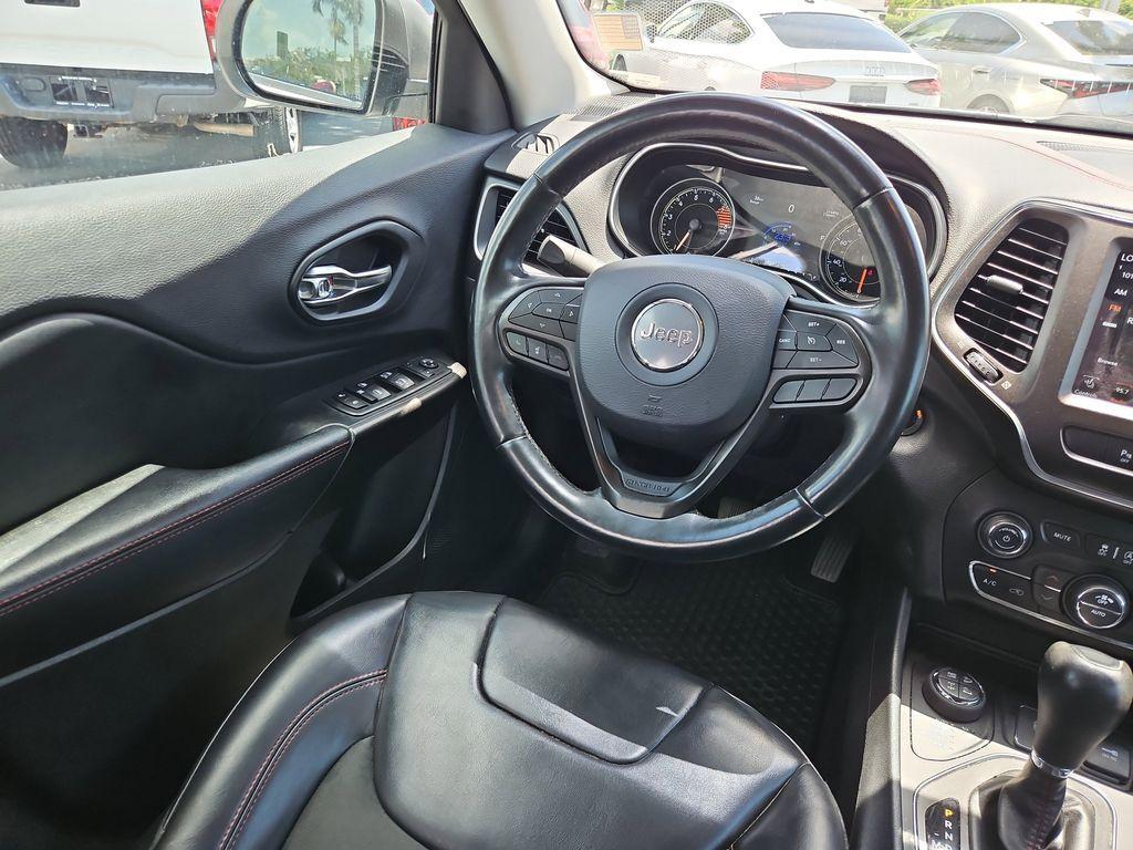 used 2019 Jeep Cherokee car, priced at $14,990