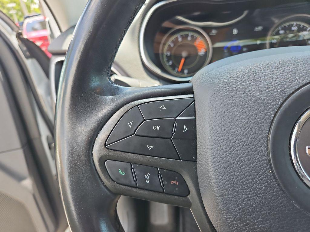 used 2019 Jeep Cherokee car, priced at $14,990