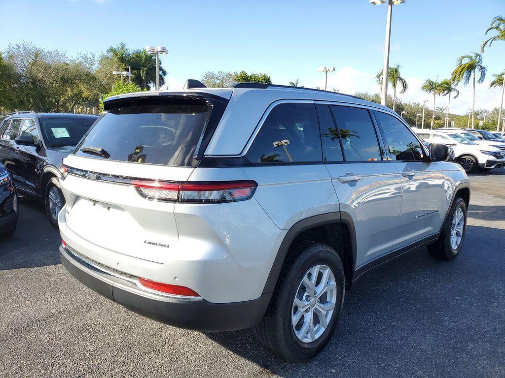 used 2023 Jeep Grand Cherokee car, priced at $33,990