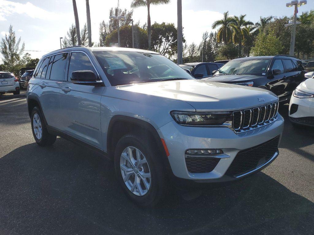 used 2023 Jeep Grand Cherokee car, priced at $33,990