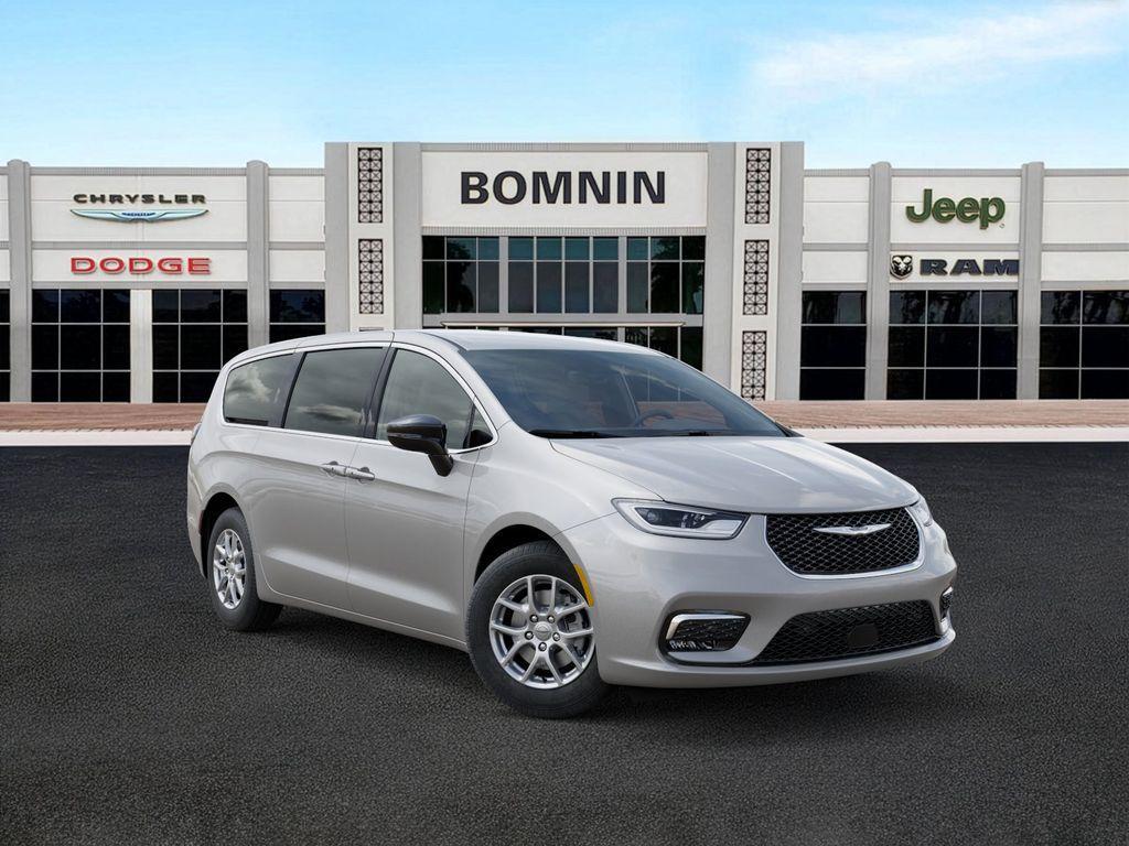 new 2026 Chrysler Pacifica car, priced at $35,710