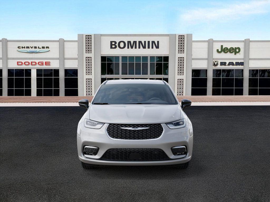 new 2026 Chrysler Pacifica car, priced at $35,710