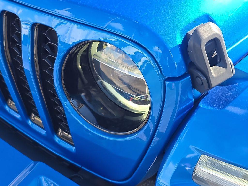 used 2022 Jeep Gladiator car, priced at $30,990