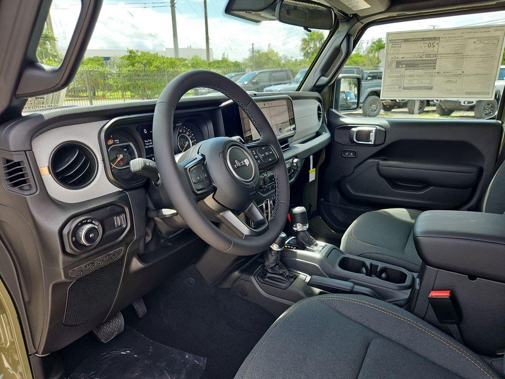 new 2025 Jeep Wrangler car, priced at $40,076
