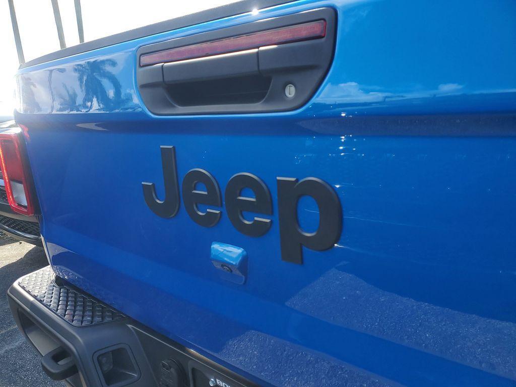 used 2024 Jeep Gladiator car, priced at $30,990