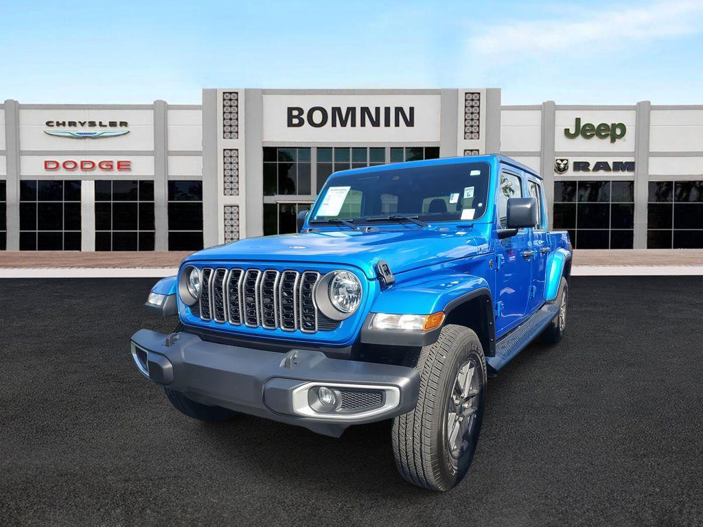 used 2024 Jeep Gladiator car, priced at $30,990