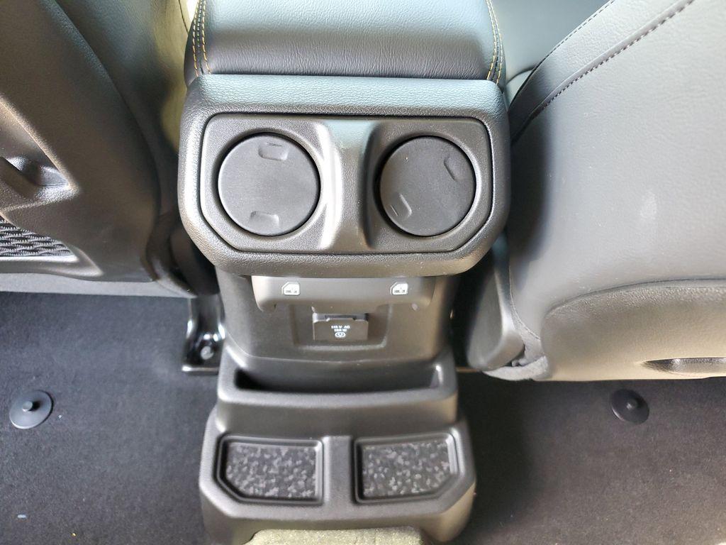 new 2025 Jeep Wrangler car, priced at $45,535