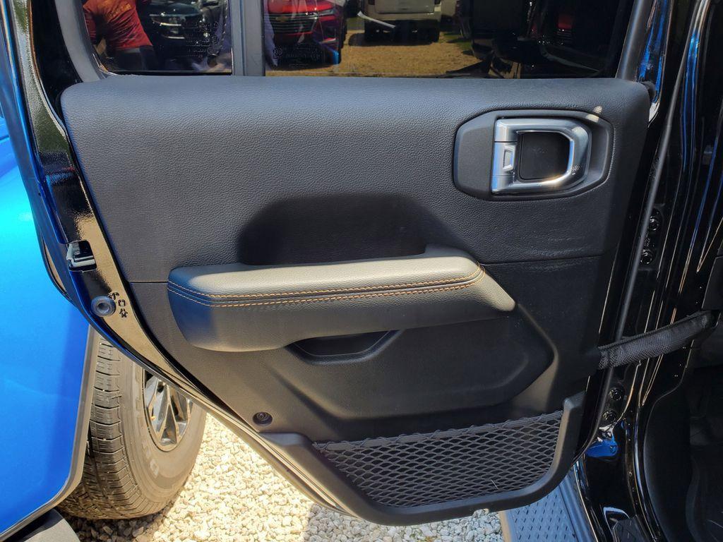 used 2021 Jeep Gladiator car, priced at $32,990