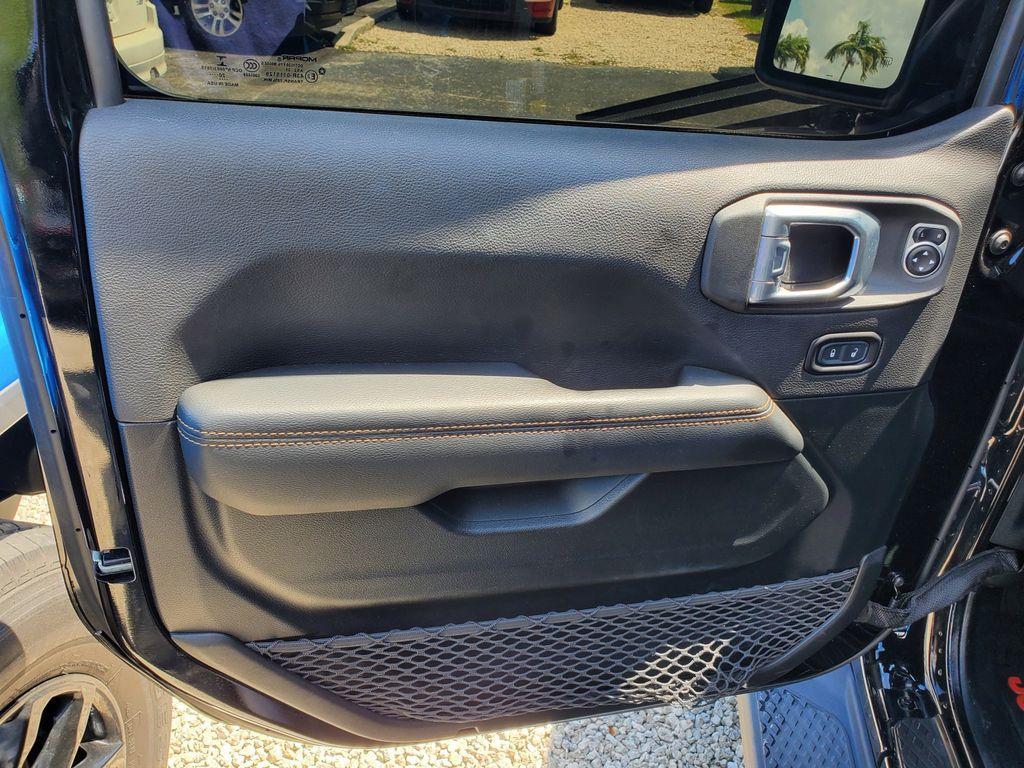 used 2021 Jeep Gladiator car, priced at $32,990