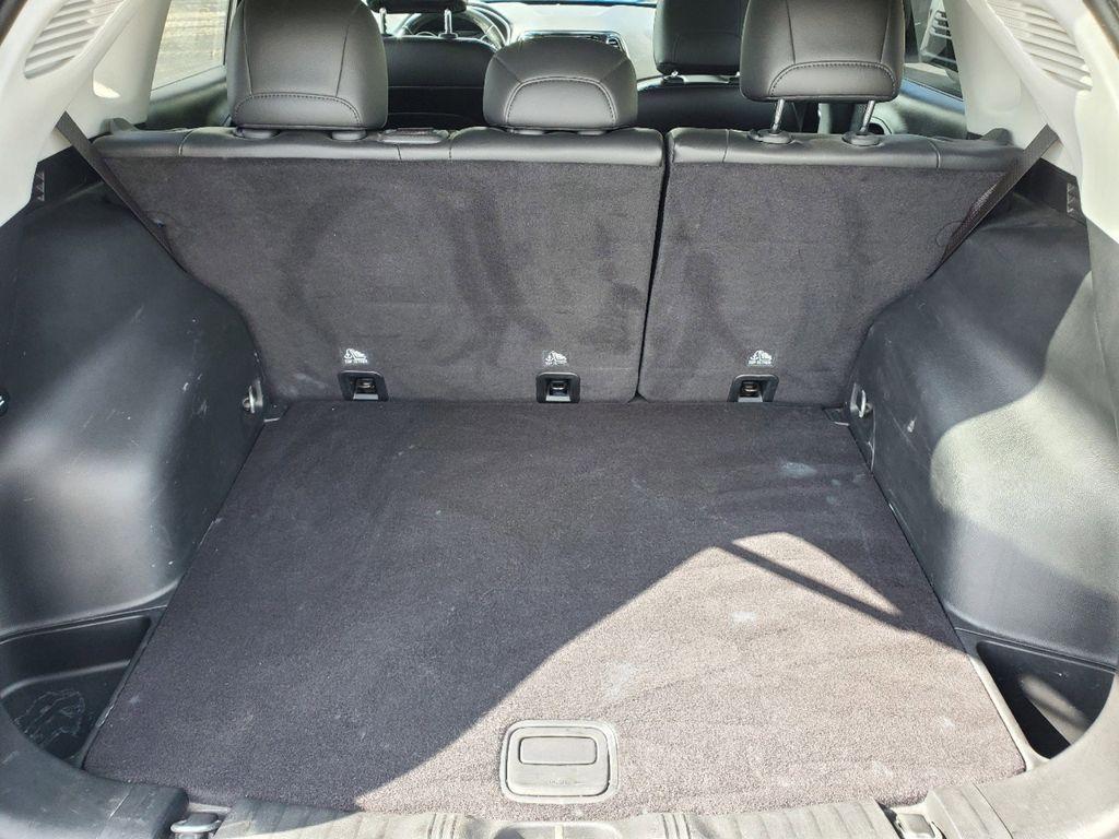 new 2025 Jeep Grand Cherokee L car, priced at $43,605
