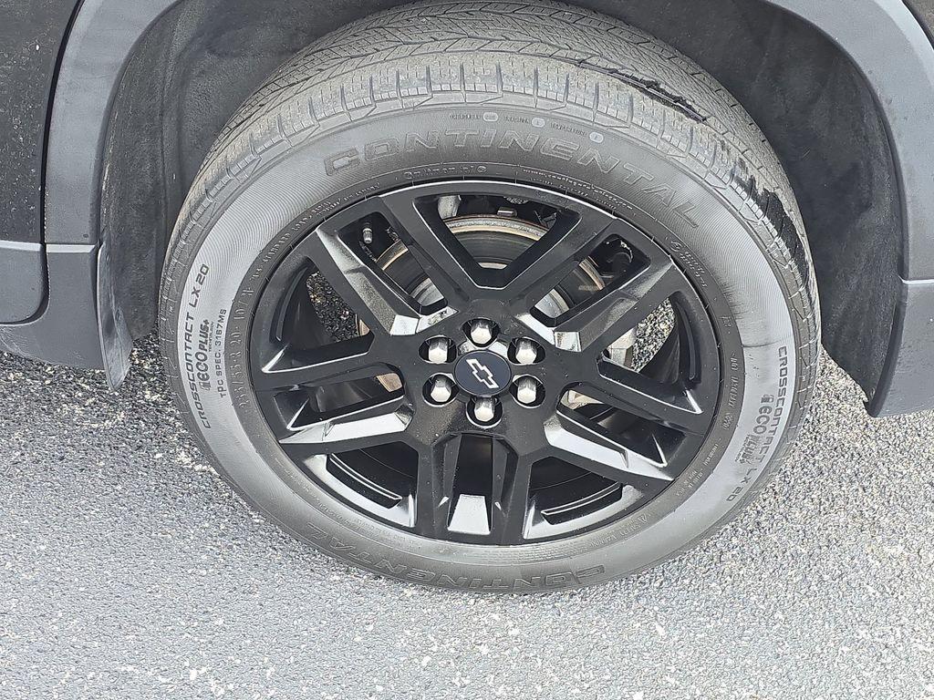 used 2020 Chevrolet Traverse car, priced at $15,490