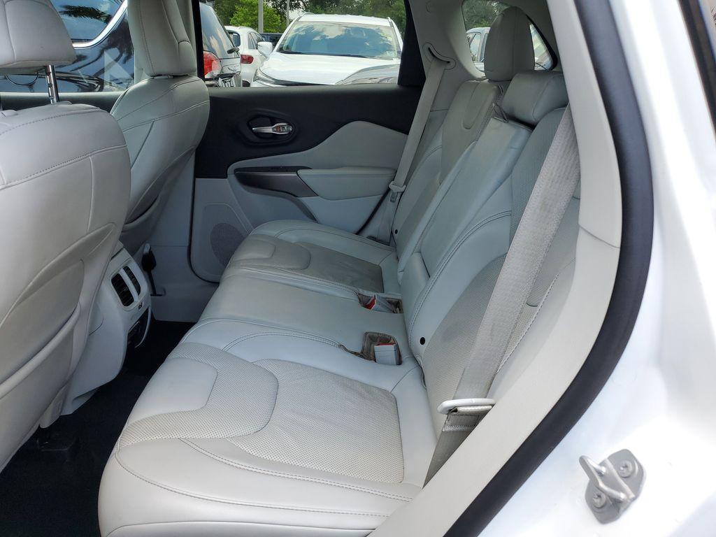 used 2019 Jeep Cherokee car, priced at $15,990