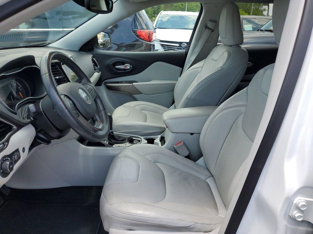 used 2019 Jeep Cherokee car, priced at $15,990