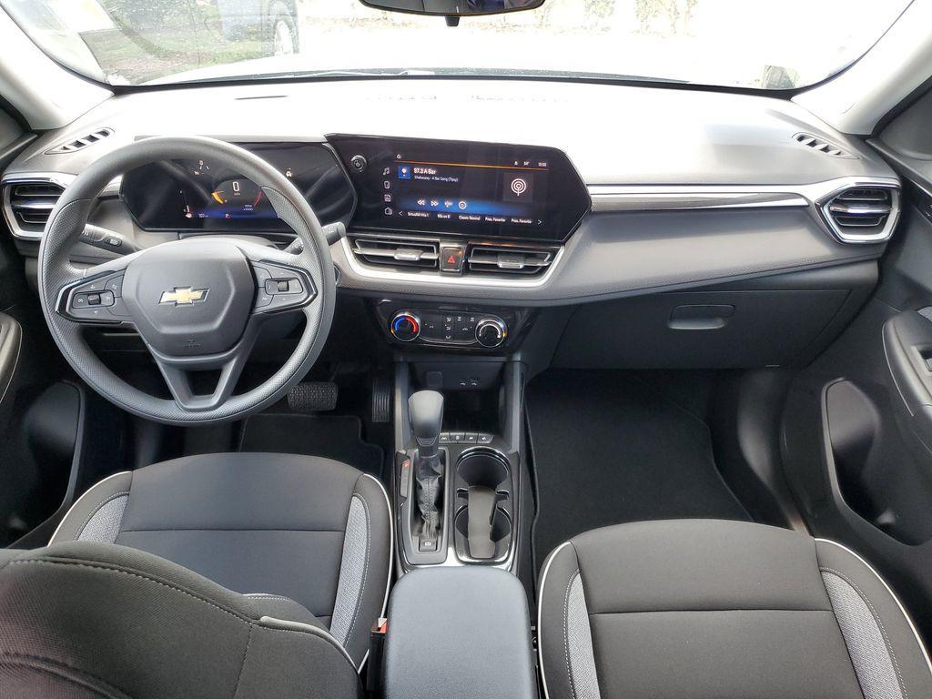 used 2025 Chevrolet TrailBlazer car, priced at $21,990