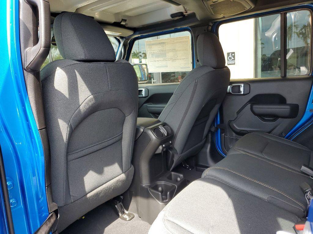 new 2025 Jeep Wrangler car, priced at $40,842