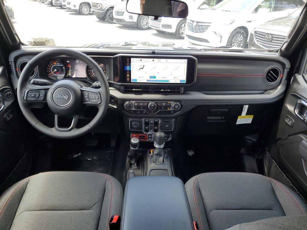 new 2025 Jeep Wrangler car, priced at $48,743