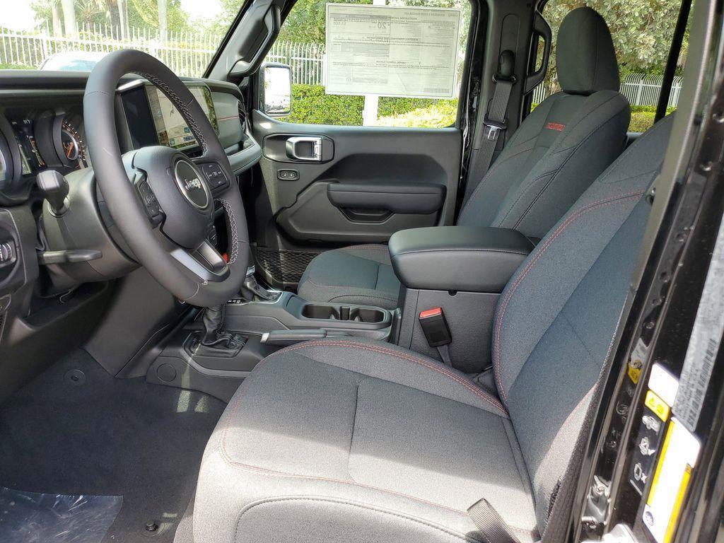 new 2025 Jeep Wrangler car, priced at $48,743