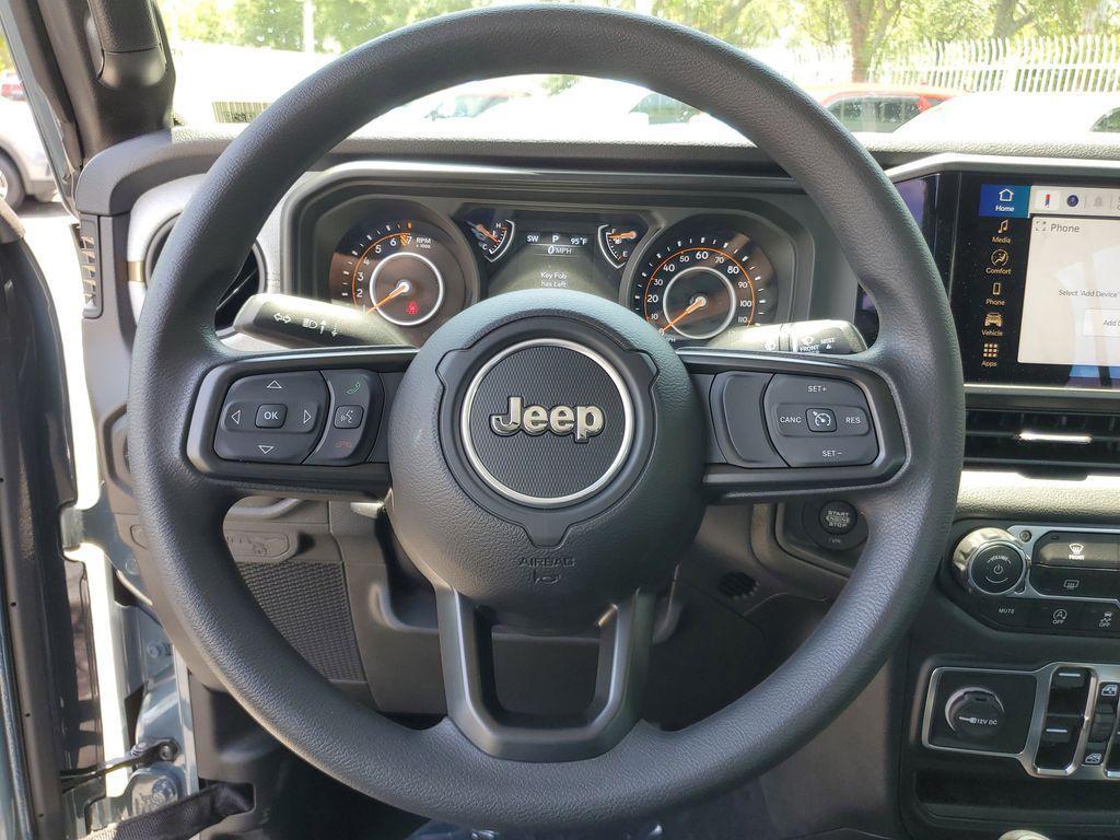 new 2025 Jeep Gladiator car, priced at $34,590