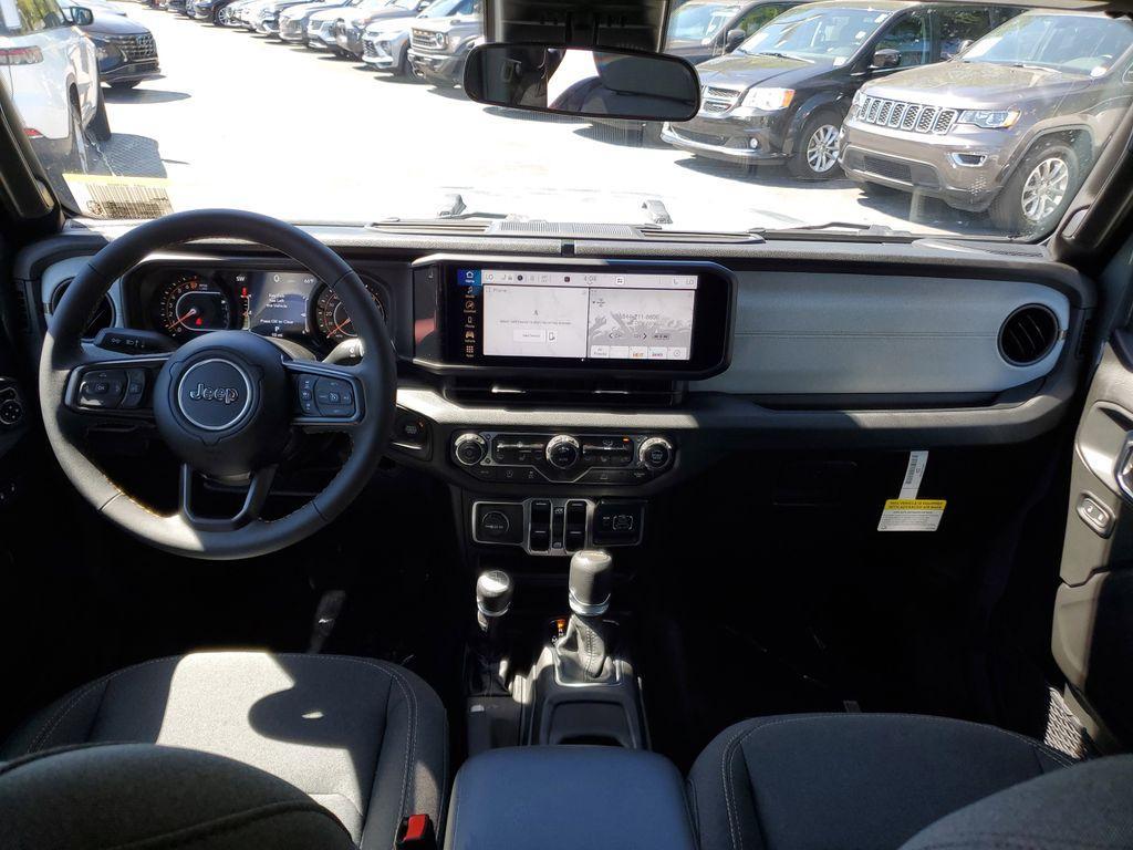 new 2025 Jeep Gladiator car, priced at $38,173