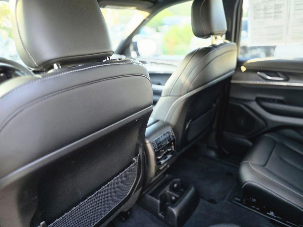 used 2025 Jeep Grand Cherokee L car, priced at $39,490