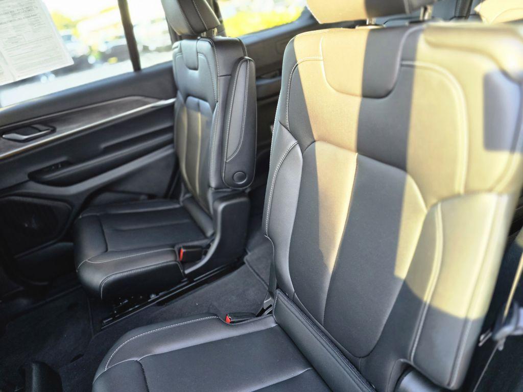 used 2025 Jeep Grand Cherokee L car, priced at $39,490