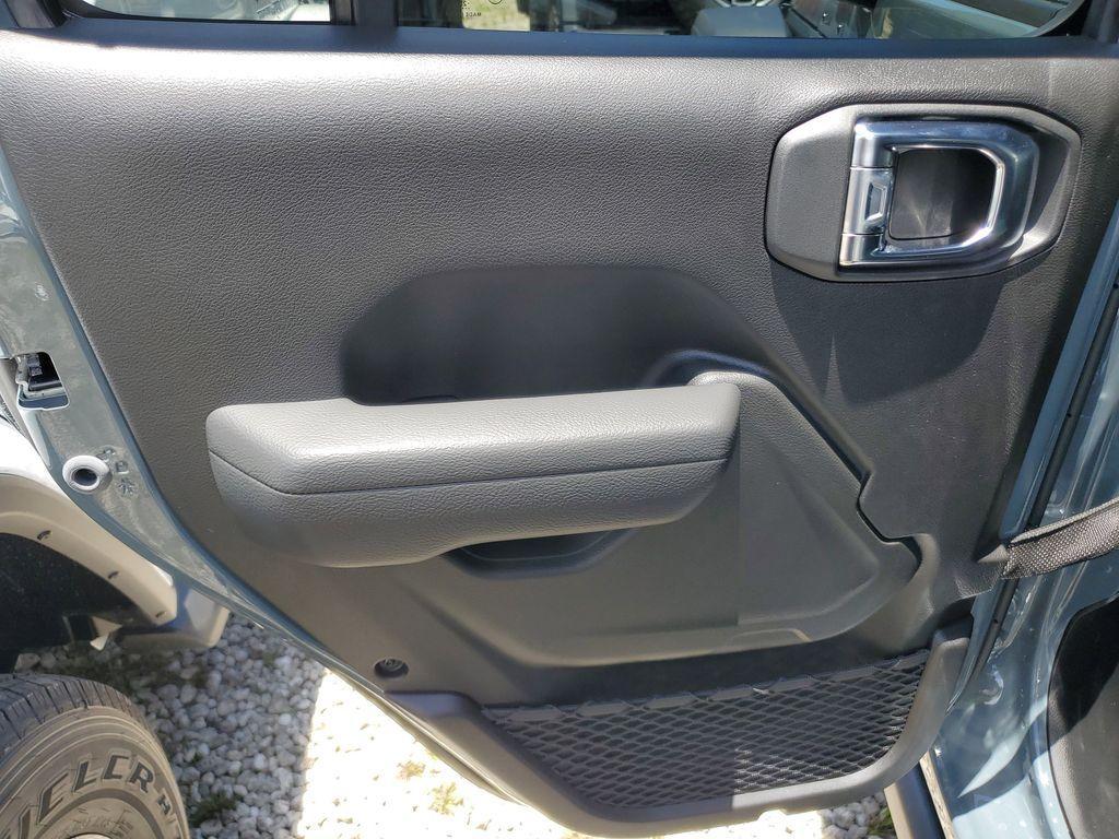new 2025 Jeep Wrangler car, priced at $50,711
