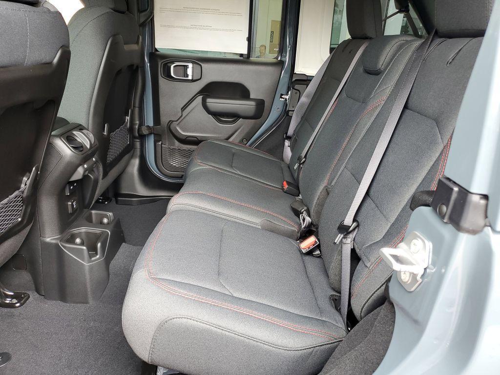 new 2025 Jeep Wrangler car, priced at $48,743