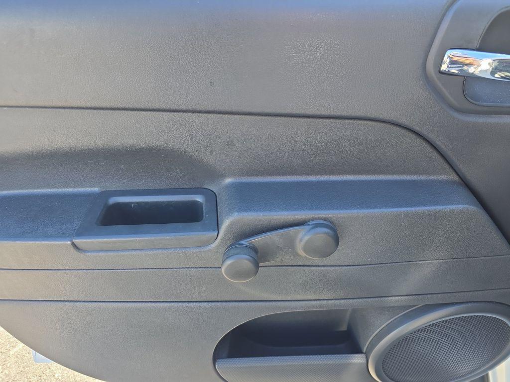 used 2014 Jeep Patriot car, priced at $3,990