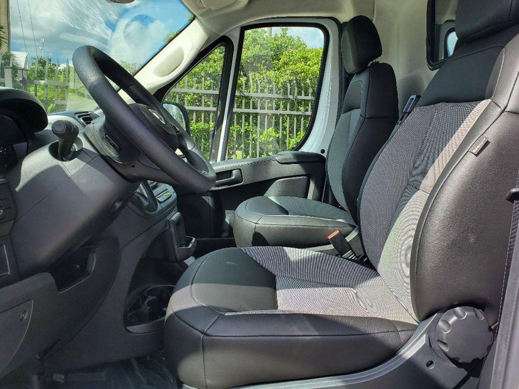 new 2025 Ram ProMaster 2500 car, priced at $45,915
