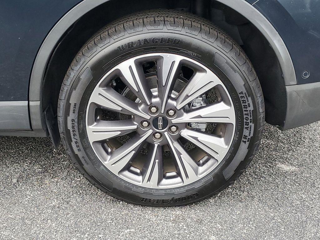 used 2021 Lincoln Corsair car, priced at $21,990