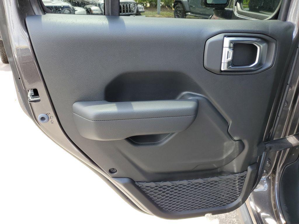 new 2025 Jeep Wrangler car, priced at $49,748