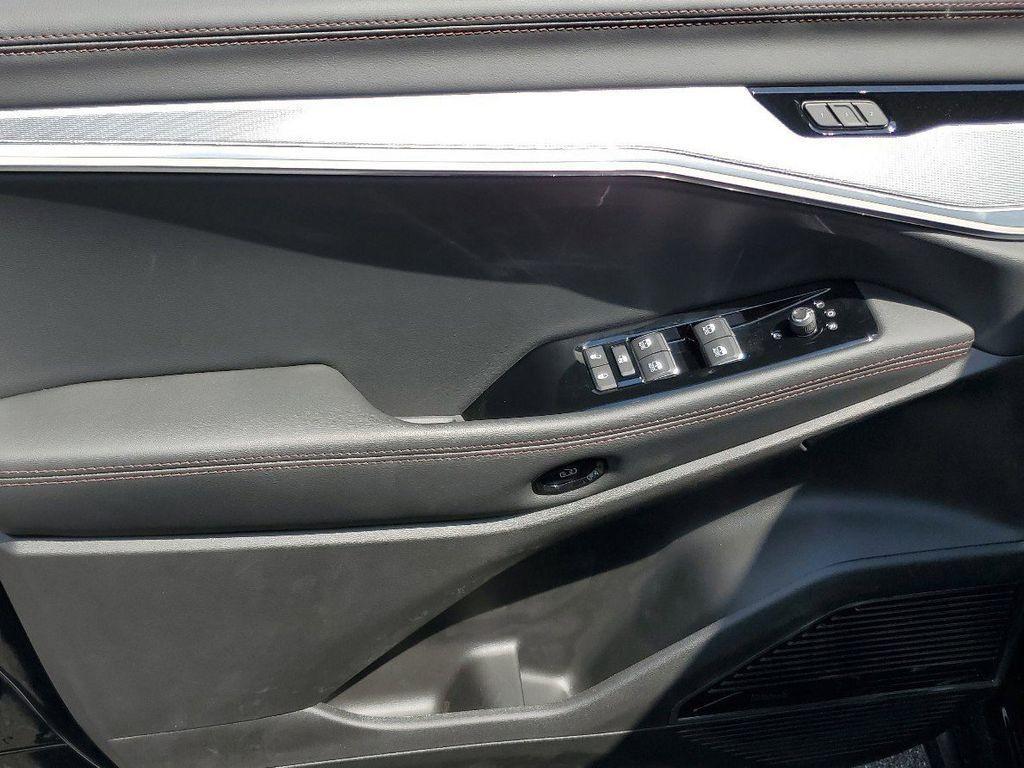 new 2025 Jeep Wagoneer S car, priced at $56,410
