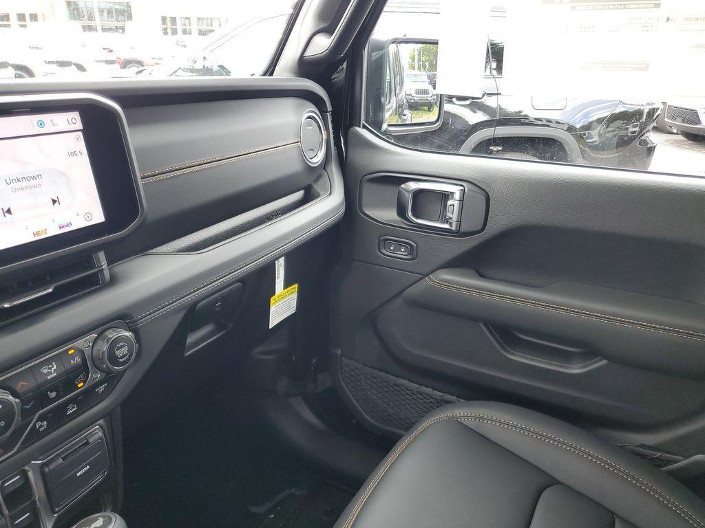 new 2025 Jeep Wrangler car, priced at $44,045