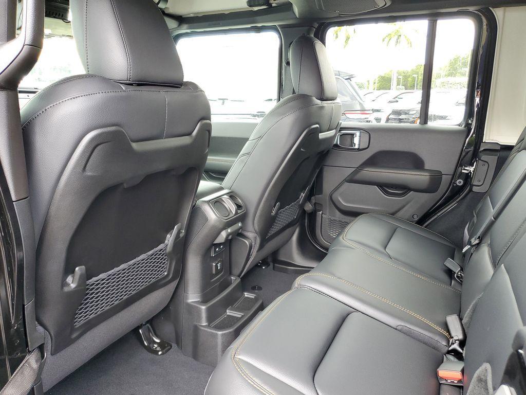 new 2025 Jeep Wrangler car, priced at $44,045