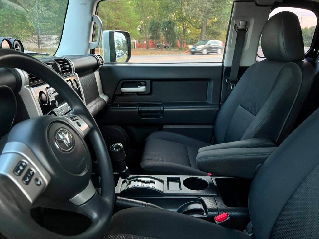 used 2013 Toyota FJ Cruiser car, priced at $25,900