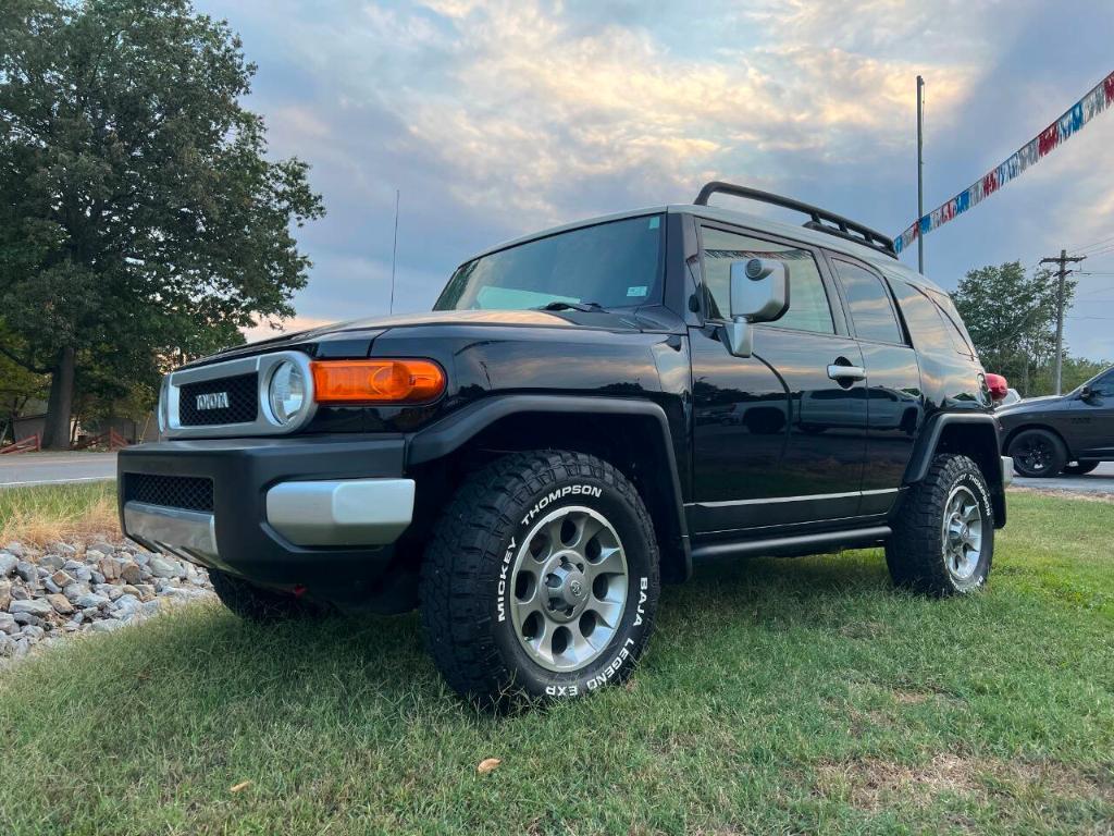 used 2013 Toyota FJ Cruiser car, priced at $25,900