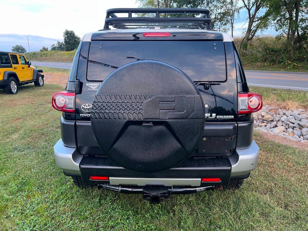 used 2013 Toyota FJ Cruiser car, priced at $25,900